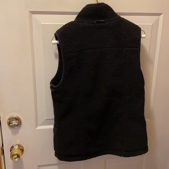 Express Sherpa Fleece Vest - Black - Size S - Picture 2 of 5